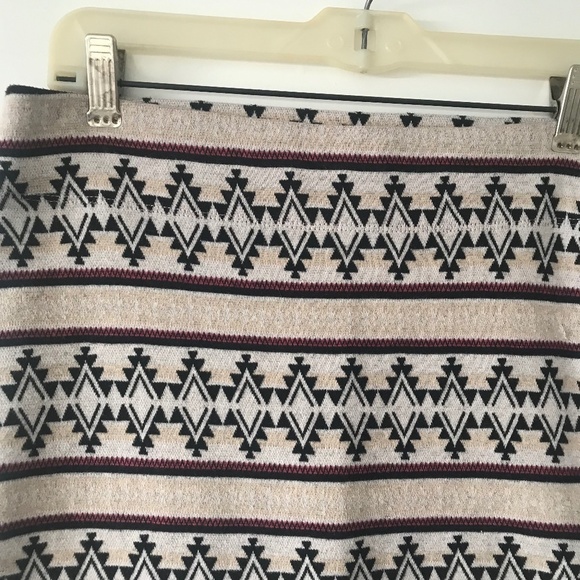Tribal Boho Native Stretchy Wide waistband Aztec mini - Picture 1 of 3